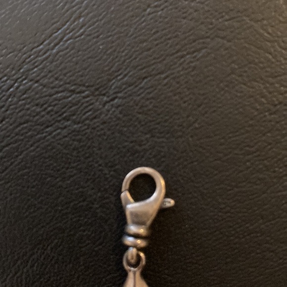 New!Silpada sterling silver Lily of the valley charm wth carabiner clasp - Picture 3 of 3